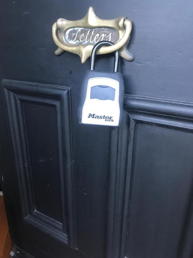 Eliza'S Lovely Home Launceston Bagian luar foto